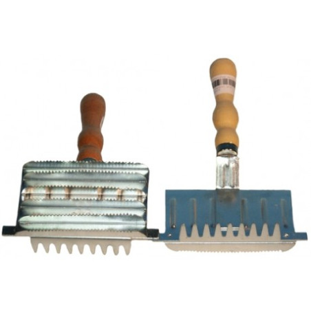 Metal strigle